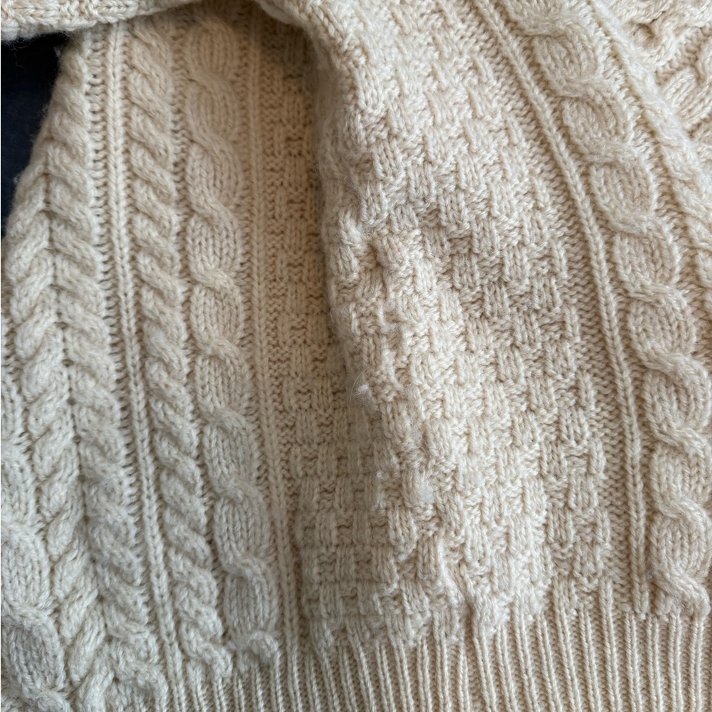 Vintage Carriag Donn Irish Wool Sweater Size Large Cozy Classic Knit Pullover - Picture 8 of 12